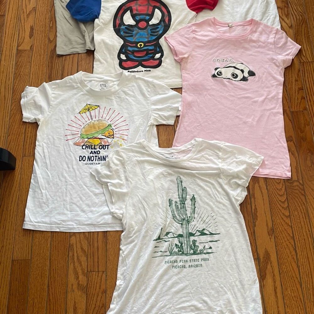 Bundle of 6 short sleeve women’s kawaii anime nature funny t shirts size small - Picture 2 of 16